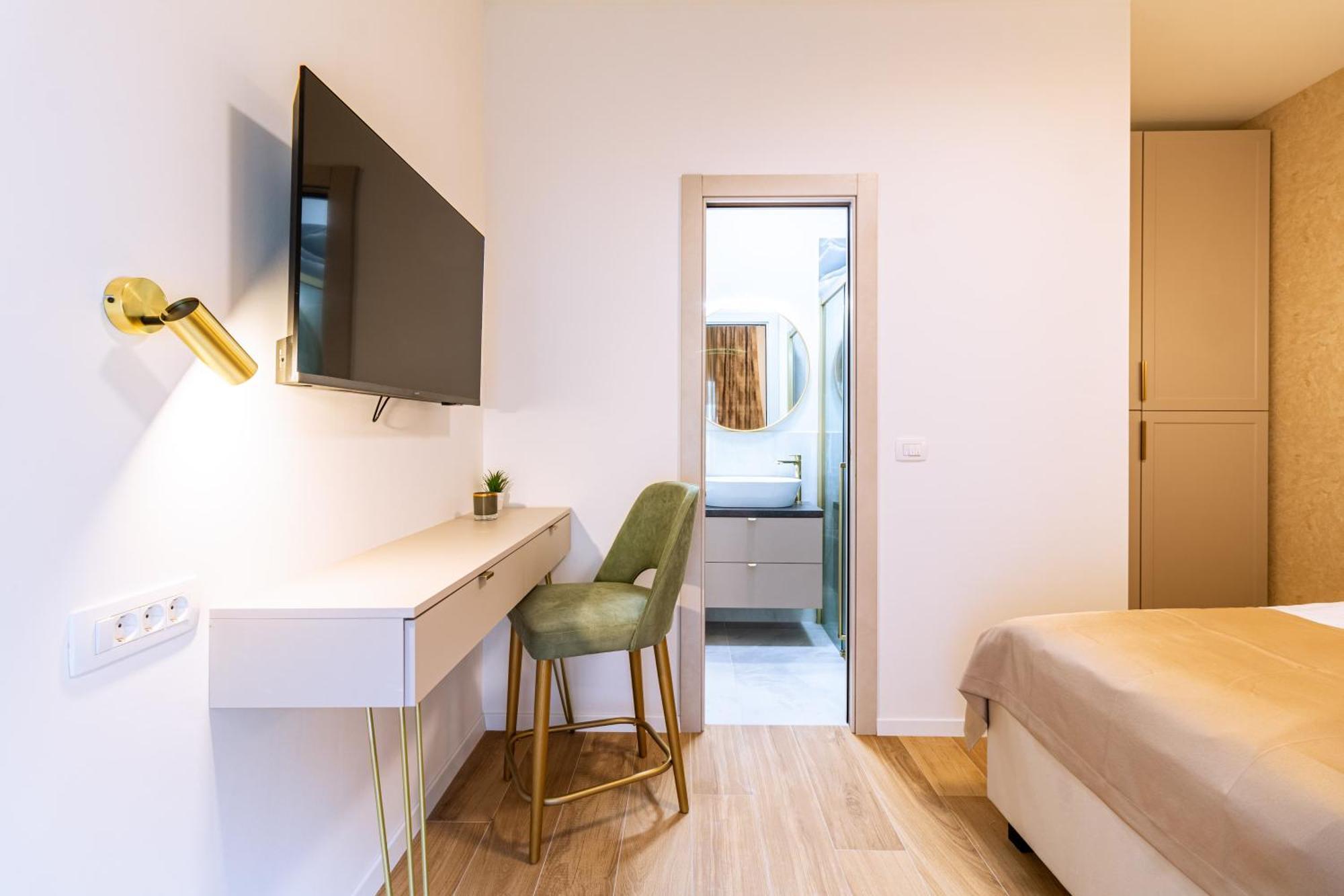 Luxury 2 Bedroom-2 Bathroom Apartment & Studio App With Rooftop Terrace Split Rum bild