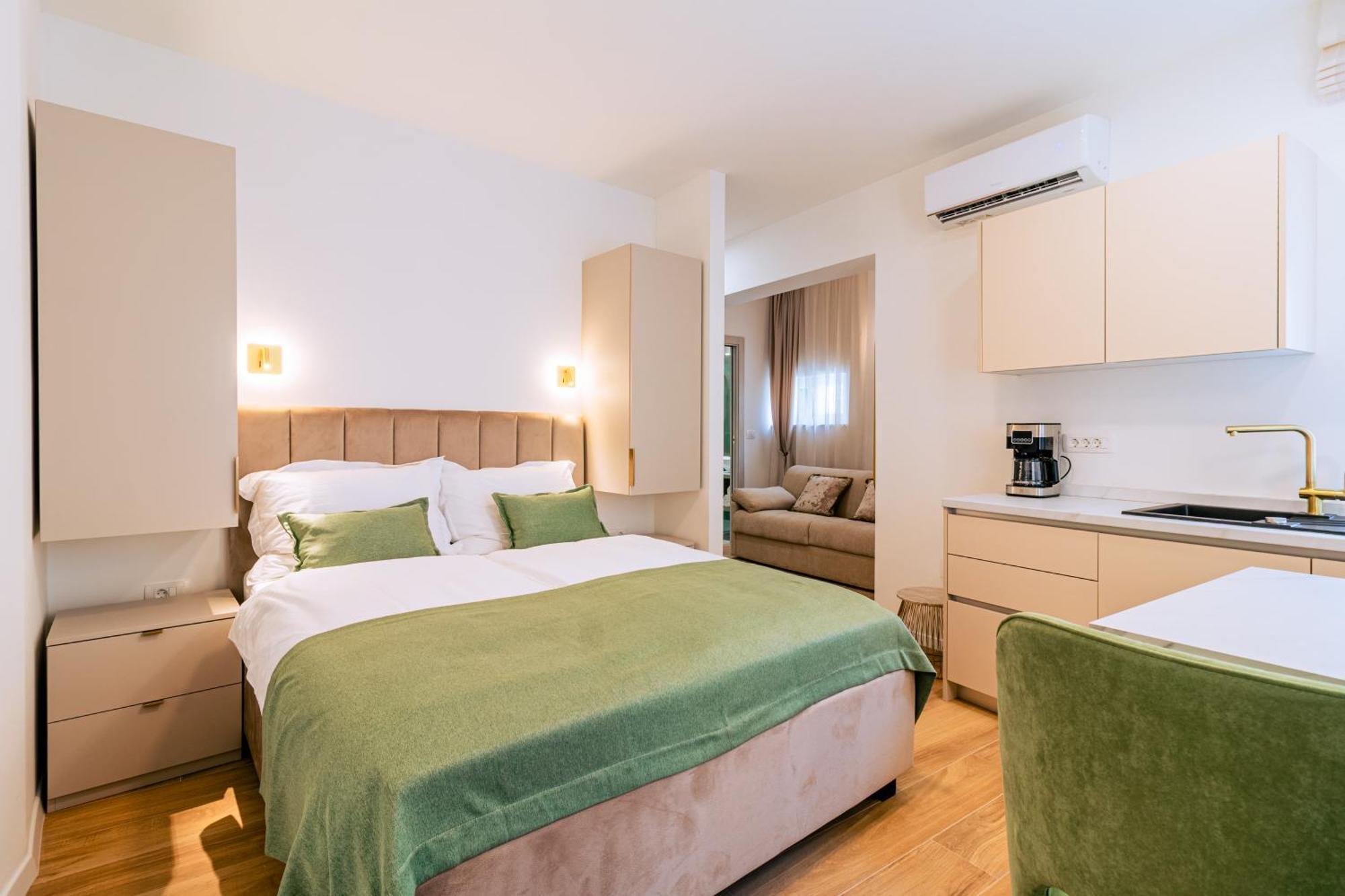 Luxury 2 Bedroom-2 Bathroom Apartment & Studio App With Rooftop Terrace Split Rum bild